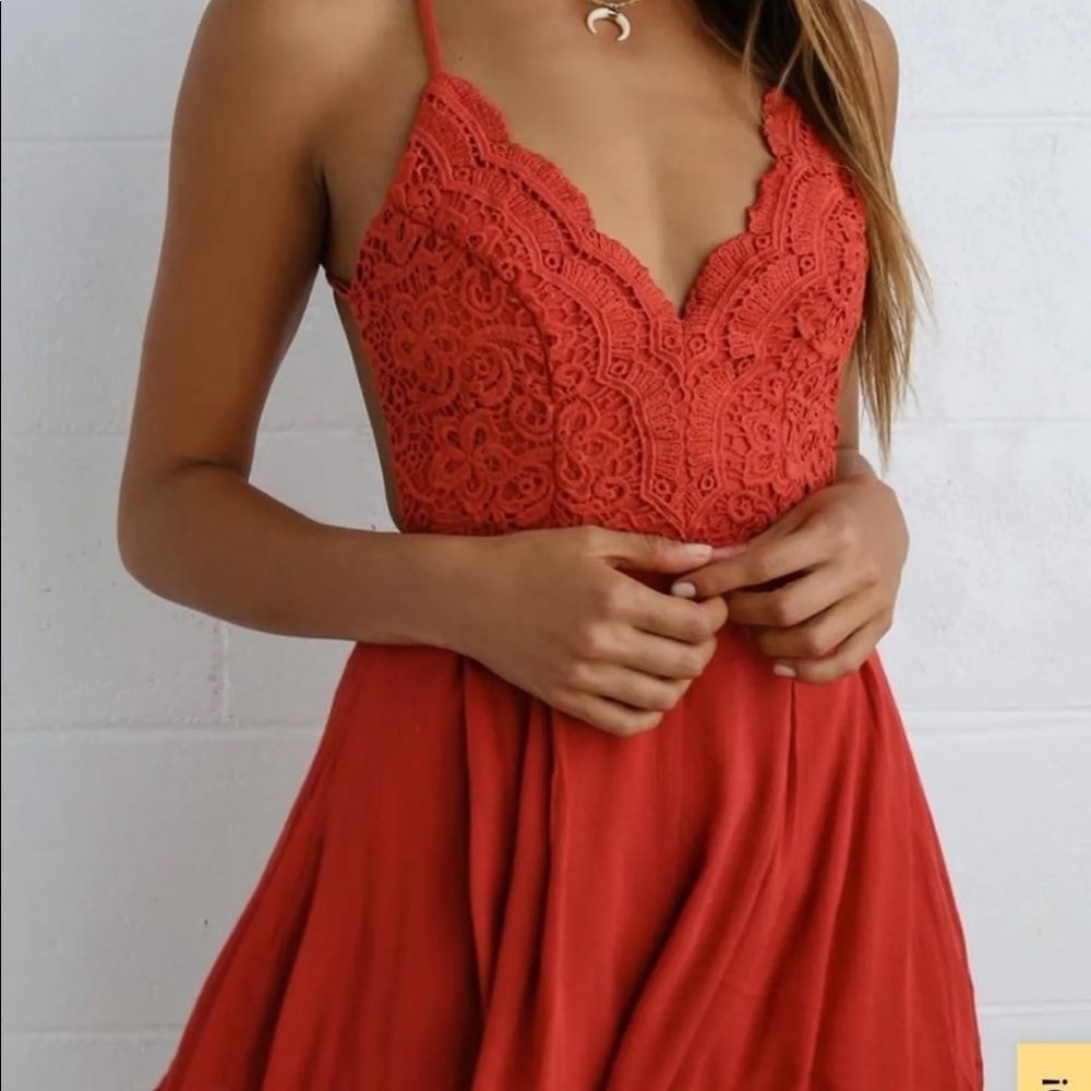 Lulu's Rust Red Romper - Picture 6 of 6